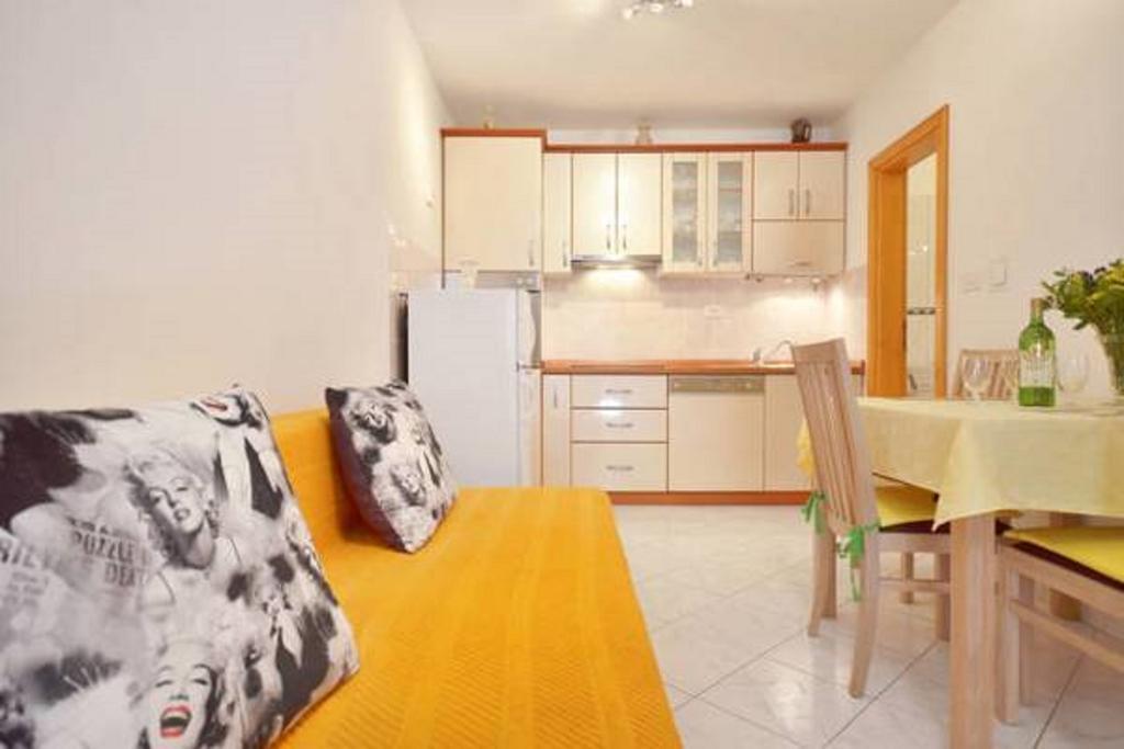 Apartments Nada สปลิท ห้อง รูปภาพ